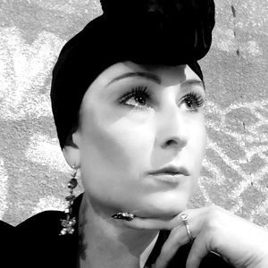 Meet your Posher, Tina